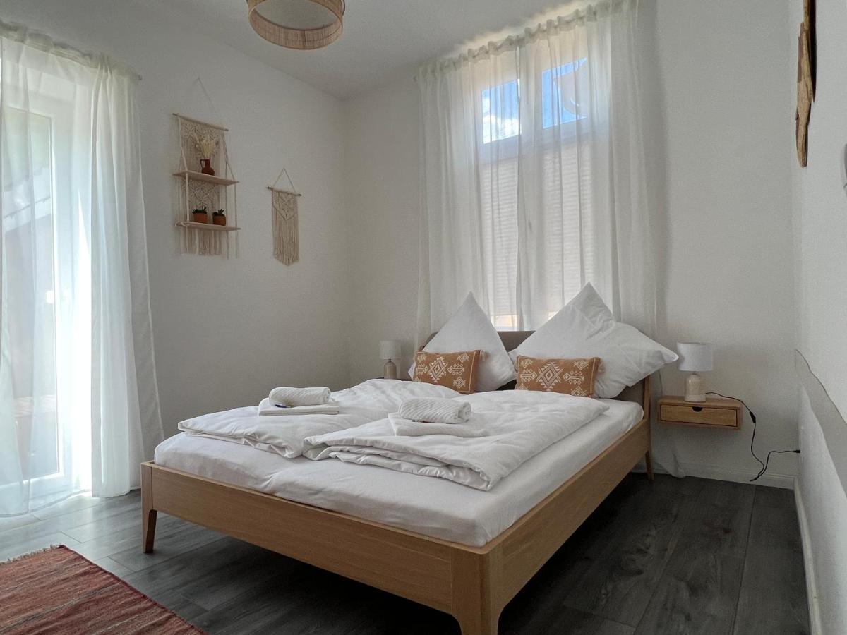 Direkter Moselblick I Altbau I 4 Personen I Terrasse Apartman Sankt Aldegund Kültér fotó