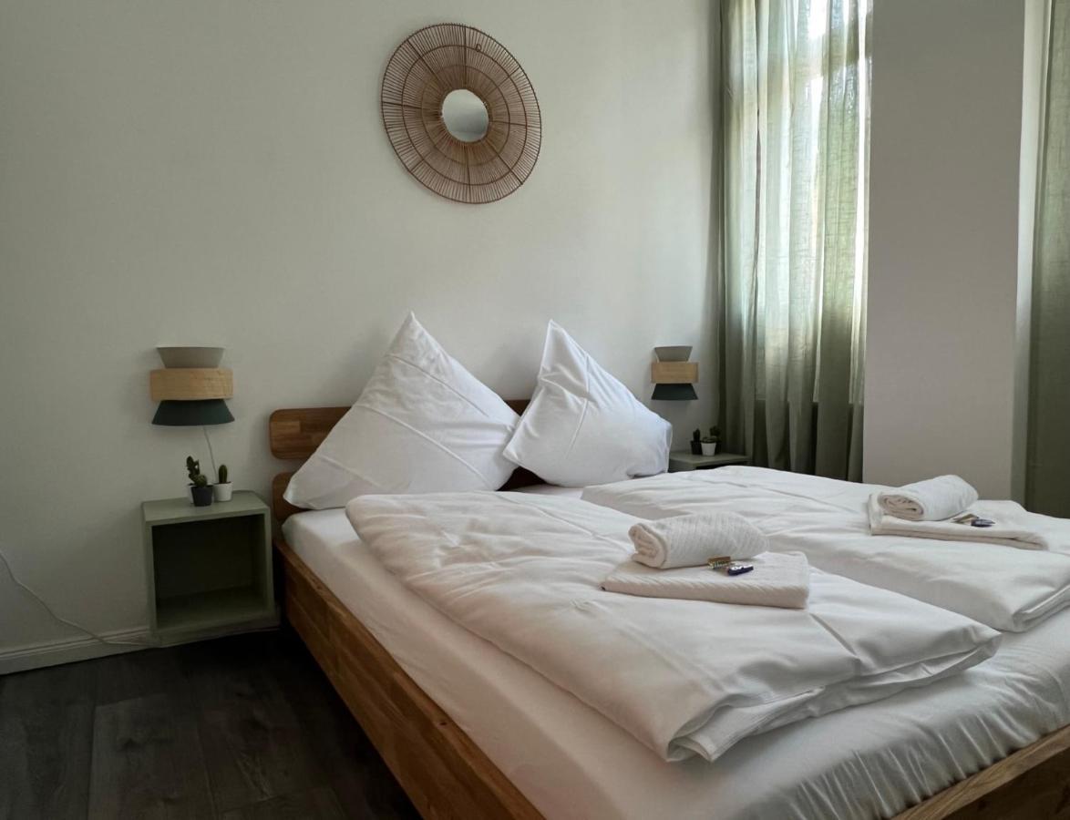 Direkter Moselblick I Altbau I 4 Personen I Terrasse Apartman Sankt Aldegund Kültér fotó